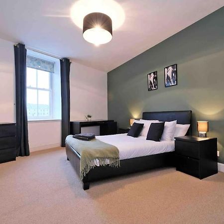 Modern & Spacious Apartment In City Centre Aberdeen Kültér fotó